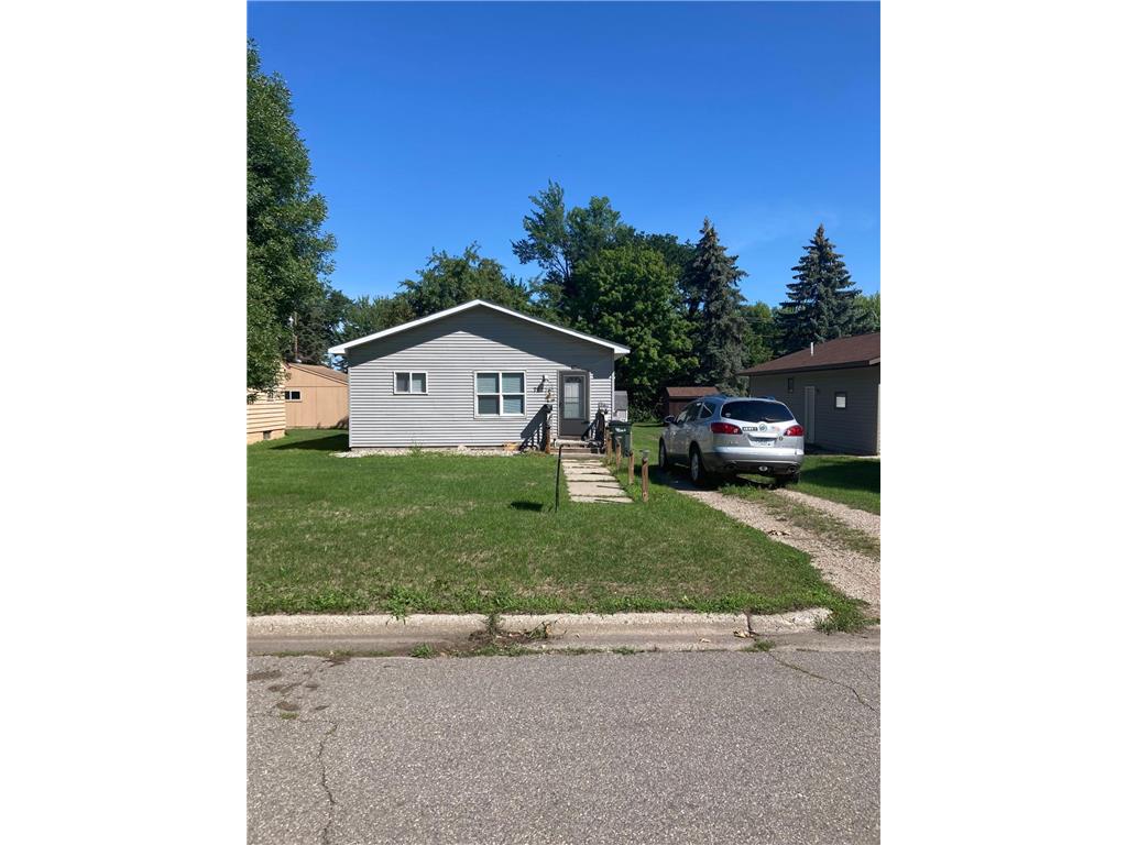 712 W Bancroft Avenue Fergus Falls MN 56537 6417920 image1