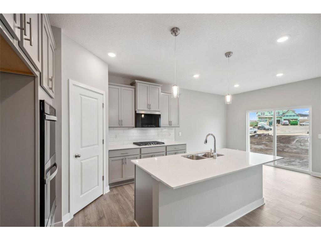 712 Winterberry Lane Waconia MN 55387 6823924 image3