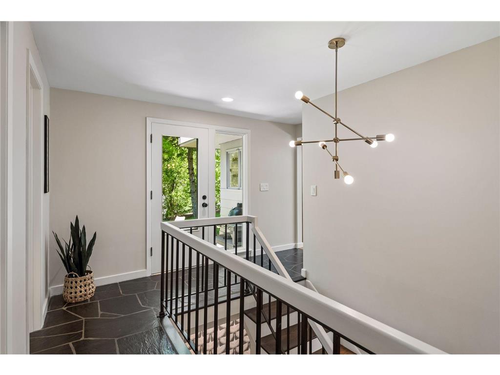 7121 Schey Drive Edina MN 55439 7078422 image36