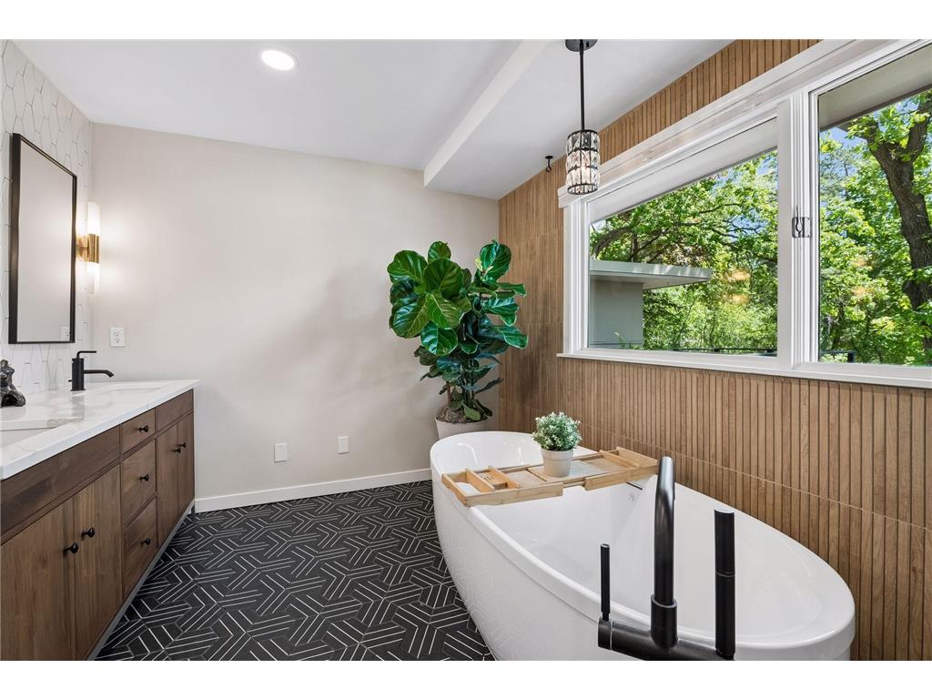 7121 Schey Drive Edina MN 55439 7078422 image40