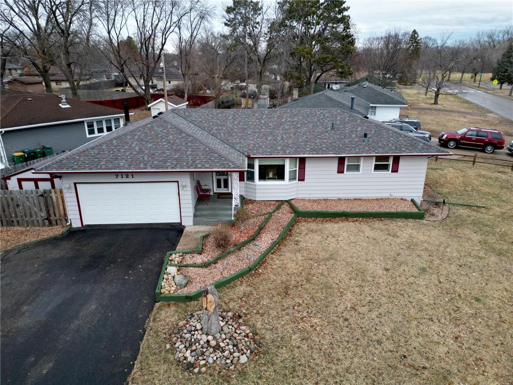 7121 W Palmer Lake Circle Brooklyn Center MN 55429 7037178 image1