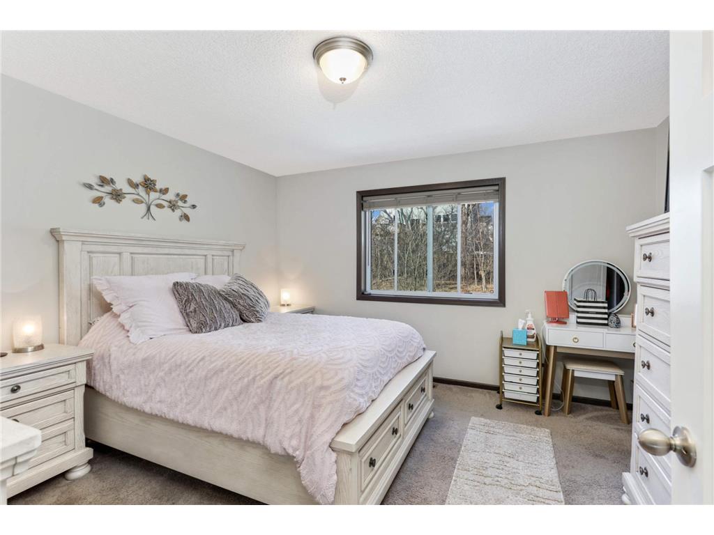 7122 Calumet Court, Savage, MN, 55378 MLS 6517715 Edina Realty