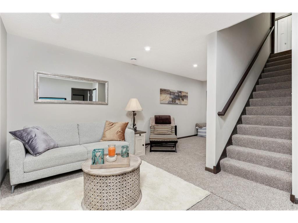 7122 Calumet Court, Savage, MN, 55378 MLS 6517715 Edina Realty