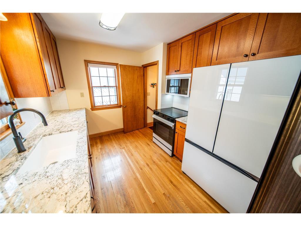 713 11th St SW Rochester MN 55902 7039543 image17