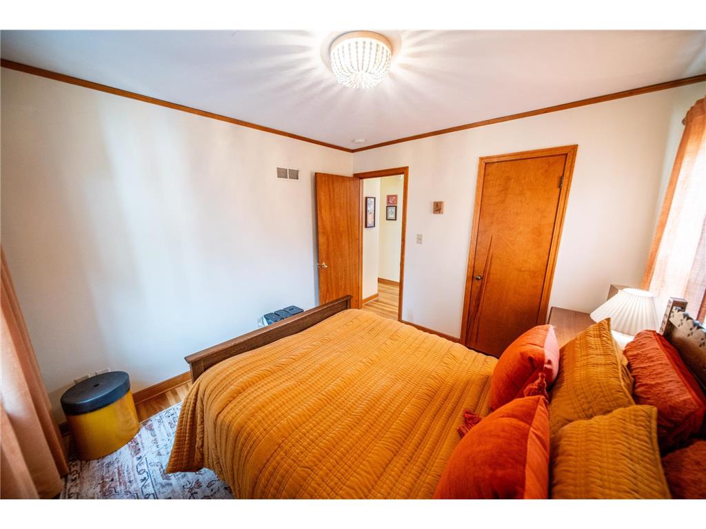 713 11th St SW Rochester MN 55902 7039543 image35