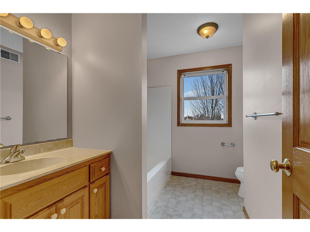 713 19th Avenue N Sartell MN 56377 7034172 image31