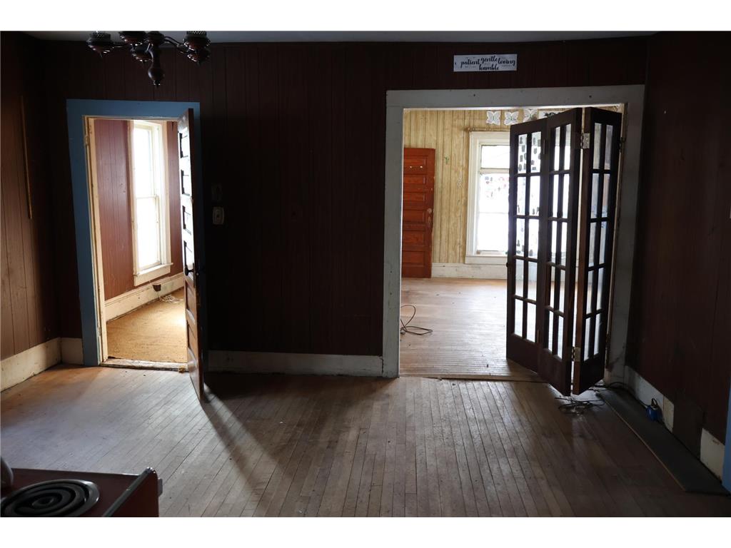 713 5th Avenue Eau Claire WI 54703 7028222 image7