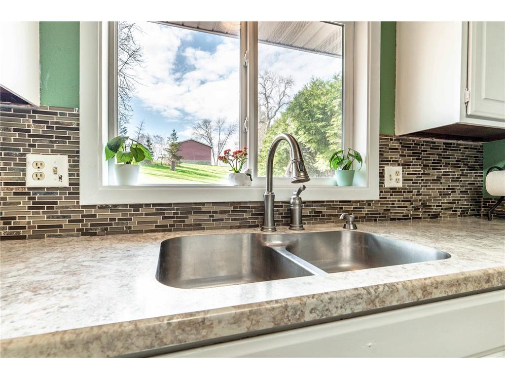 713 7th Avenue Circle SE Pelican Rapids MN 56572 7071182 image30