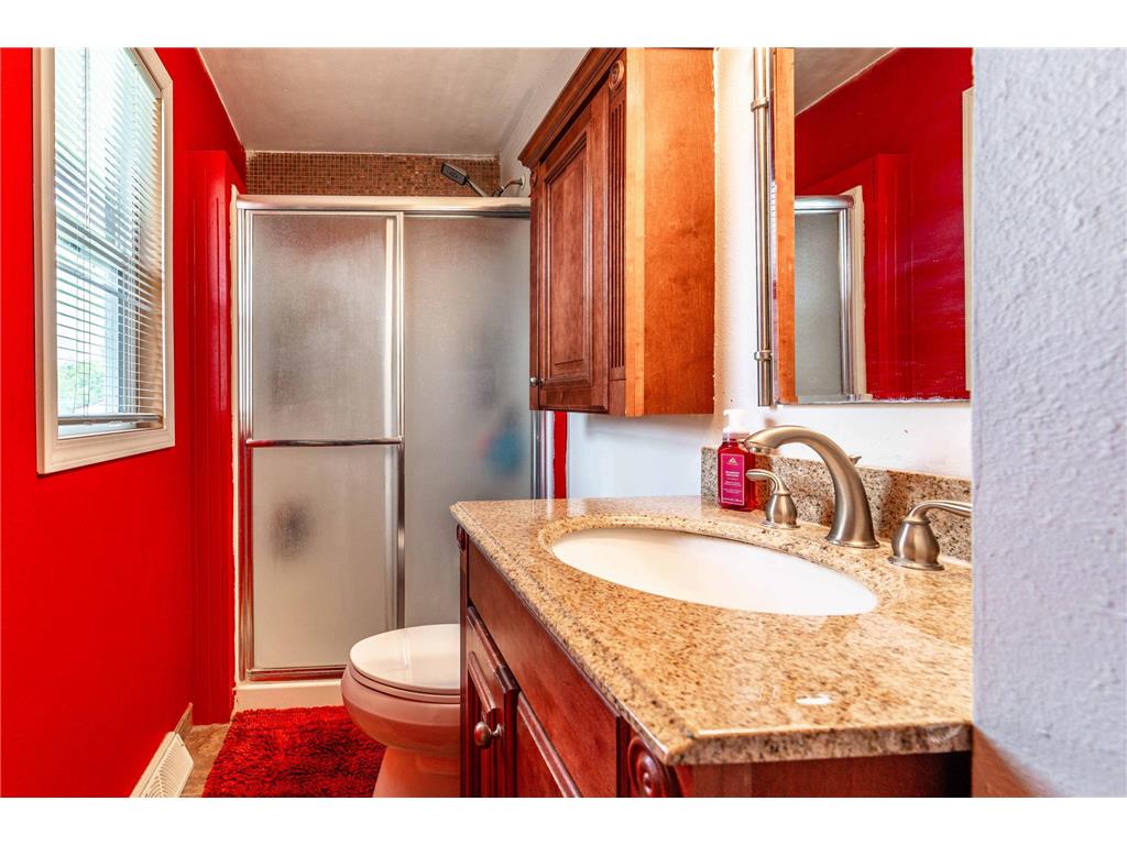 713 7th Avenue Circle SE Pelican Rapids MN 56572 7071182 image37