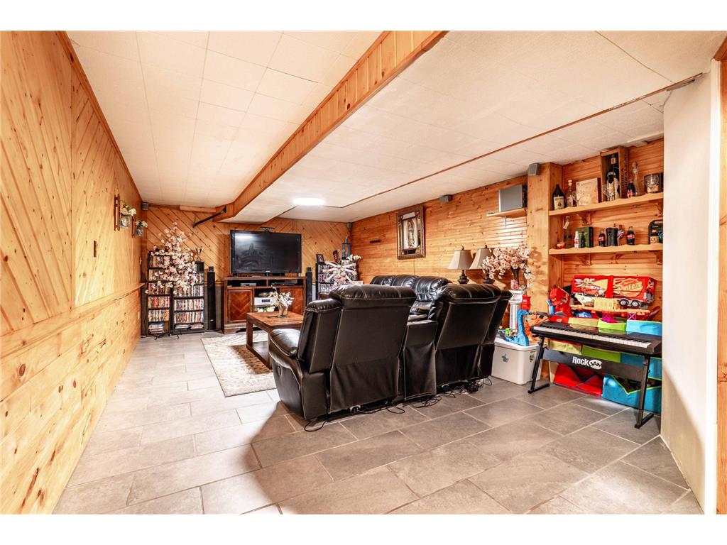 713 7th Avenue Circle SE Pelican Rapids MN 56572 7071182 image47