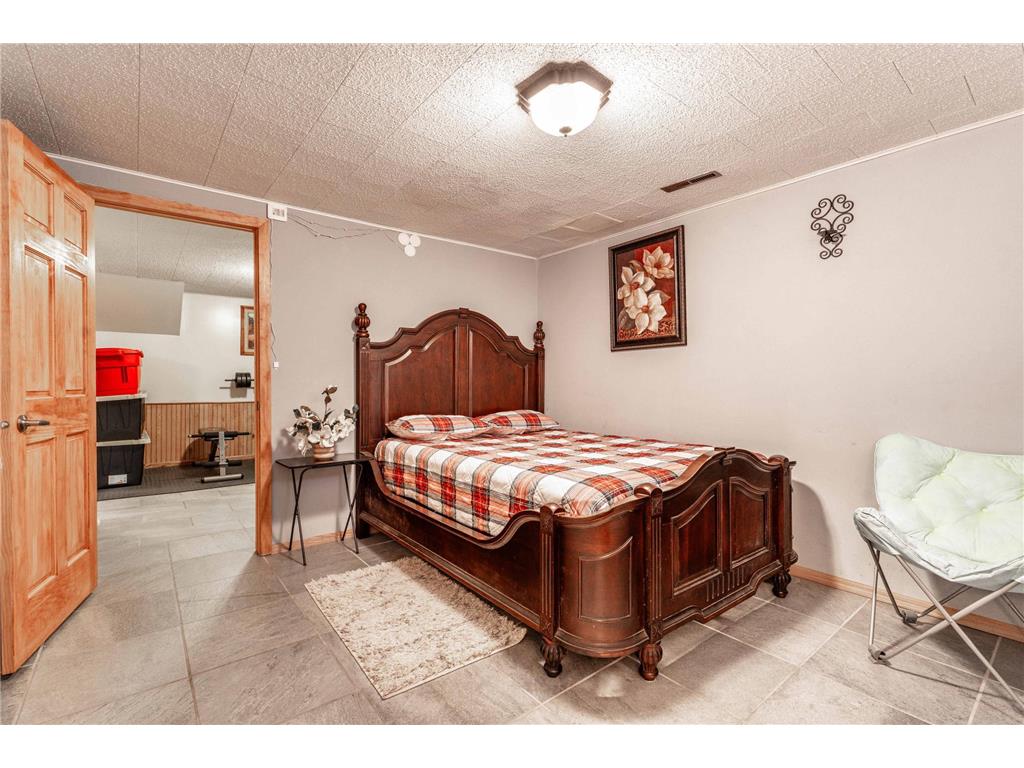 713 7th Avenue Circle SE Pelican Rapids MN 56572 7071182 image51