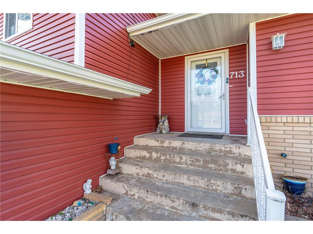 713 7th Avenue Circle SE Pelican Rapids MN 56572 7071182 image6