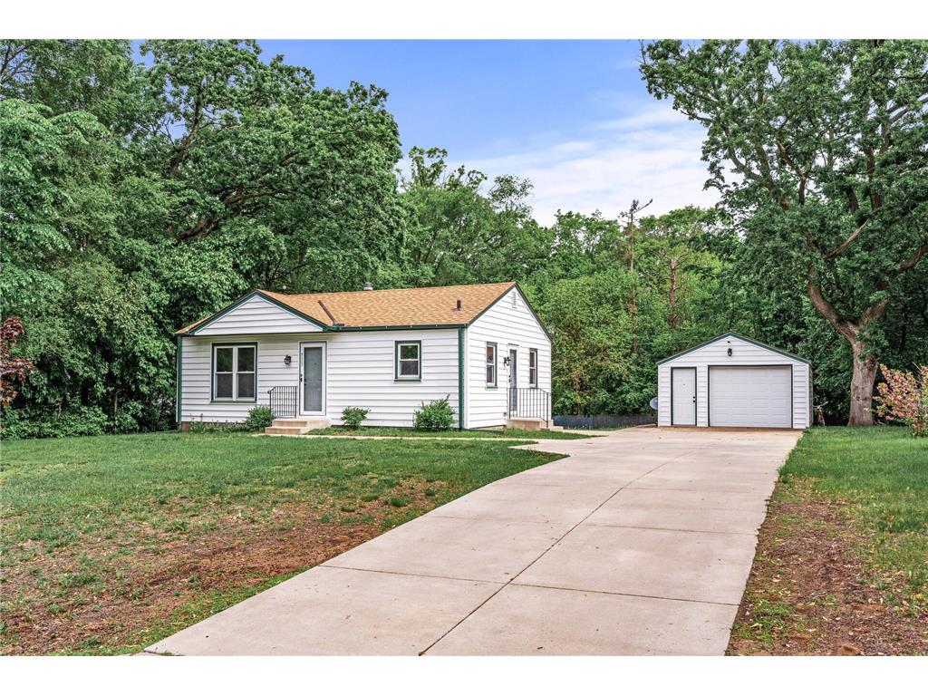 713 83rd Avenue NE Spring Lake Park MN 55432 6728751 image1