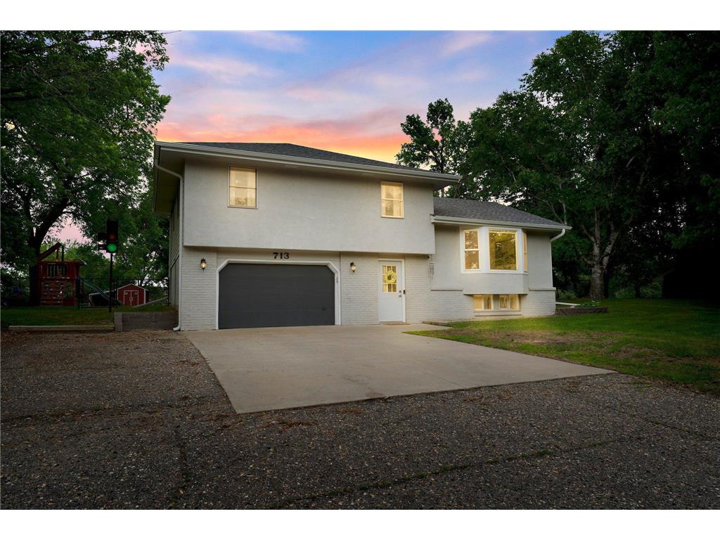 713 9th Street NW Buffalo MN 55313 6728299 image1