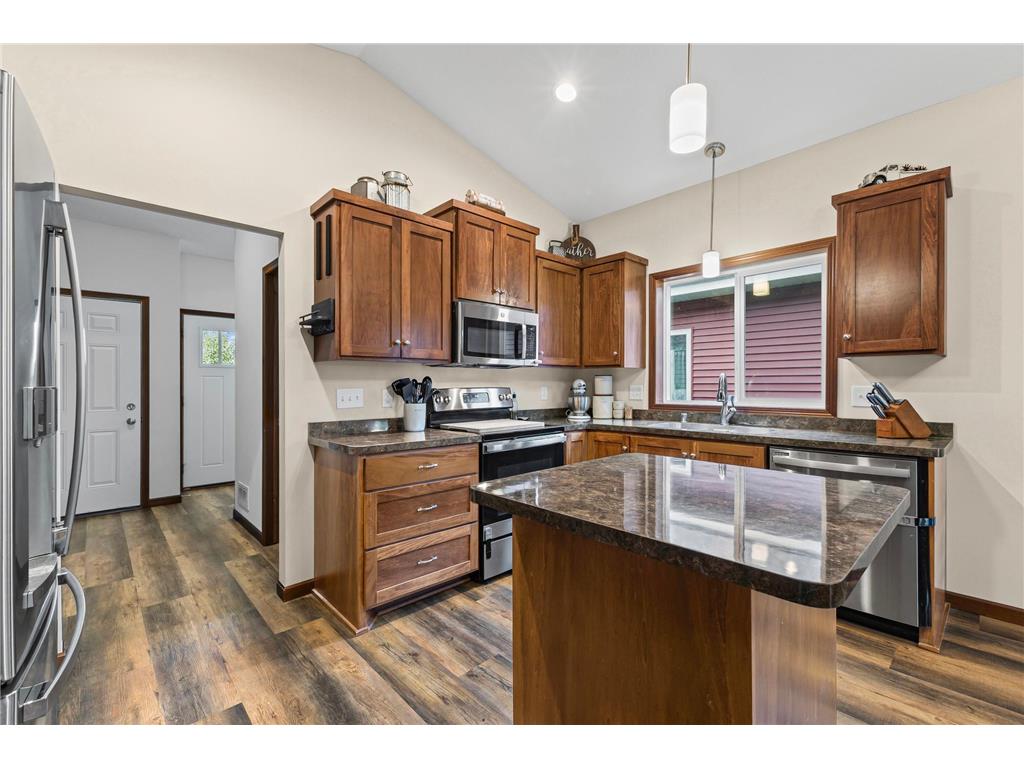 713 Cherrywood Lane NE Isanti MN 55040 6802245 image12