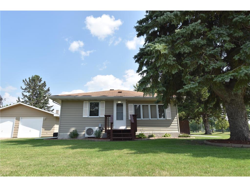 713 Dow Avenue SE Red Lake Falls MN 56750 6421024 image1