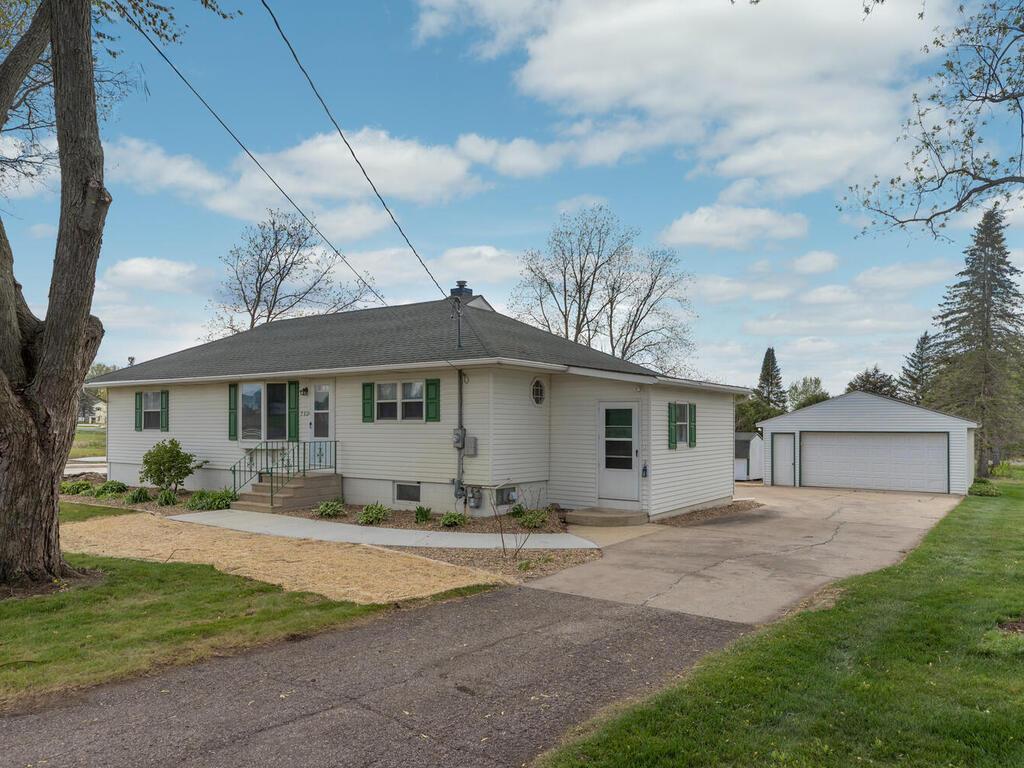 713 Highway 63 S, Stewartville, MN 55976 MLS 5756419 Edina Realty