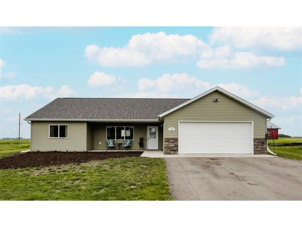 713 Prairie Wind Avenue Callaway MN 56521 6737500 image1