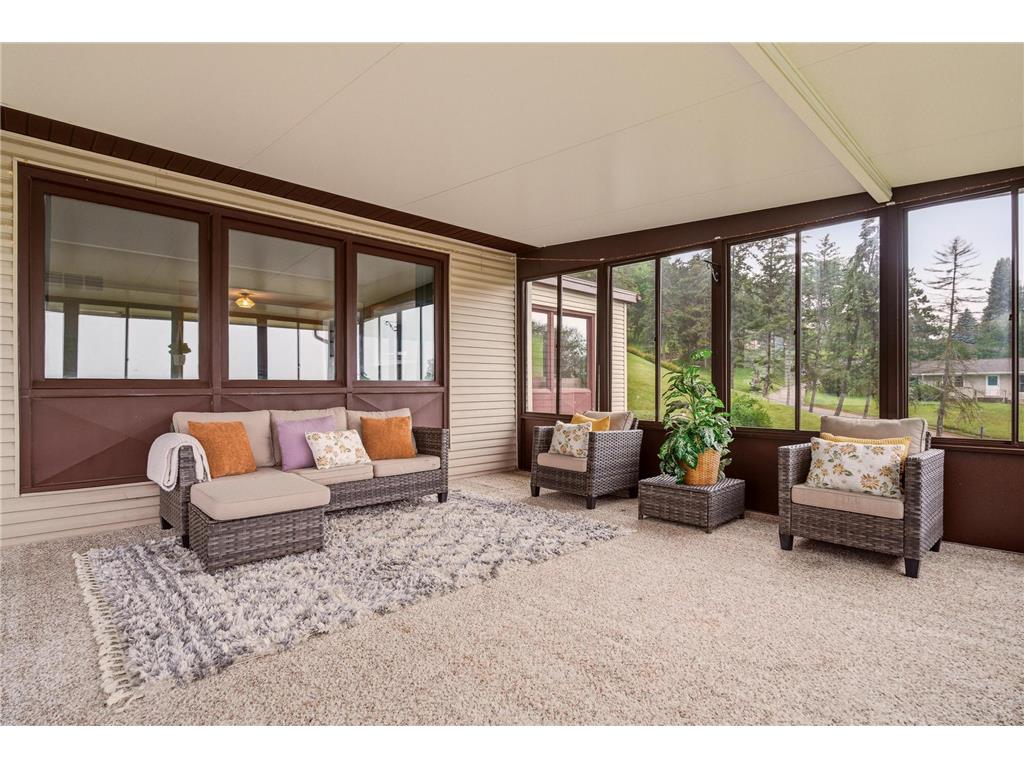 713 S 2nd Street La Crescent MN 55947 7090812 image13
