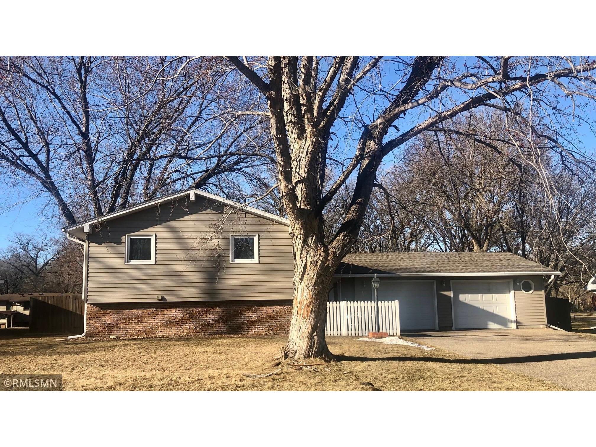 713 S Park Place, Saint Cloud, MN 56301 MLS 5726603 Edina Realty