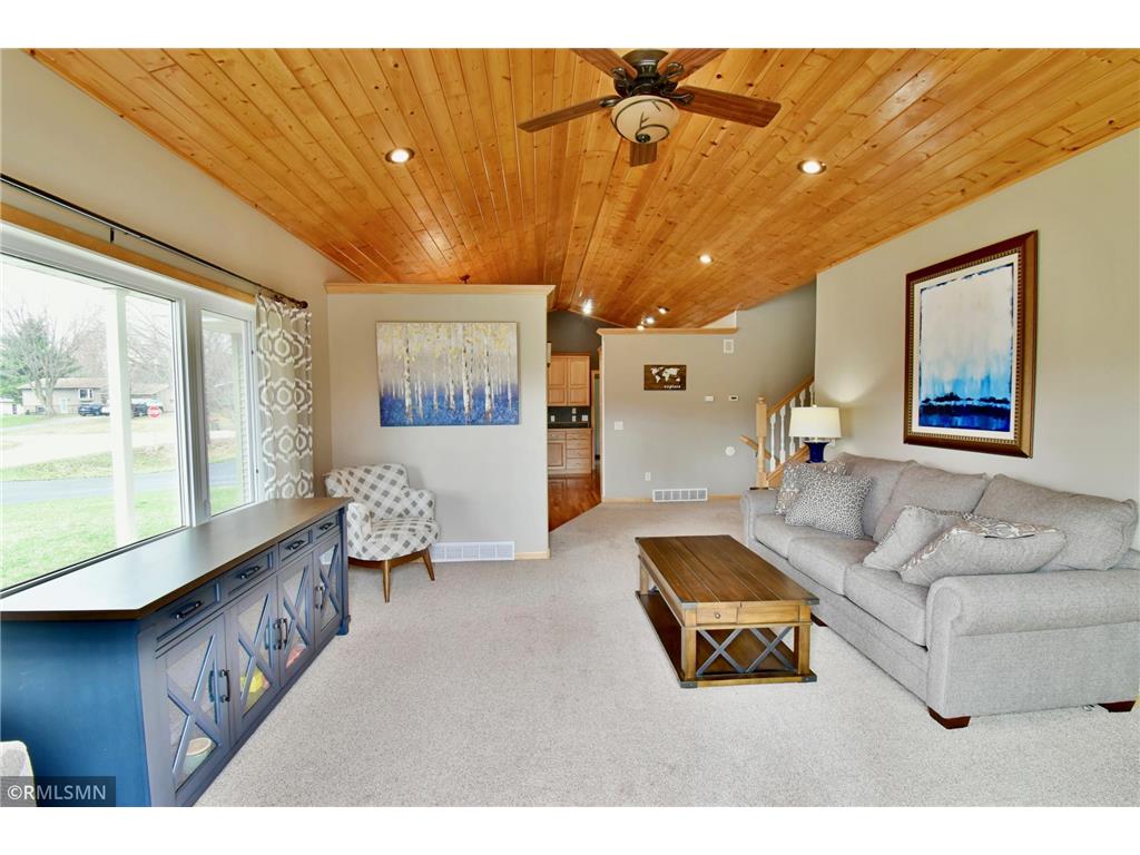 713 Thomas Drive NE Alexandria MN 56308 7057673 image12