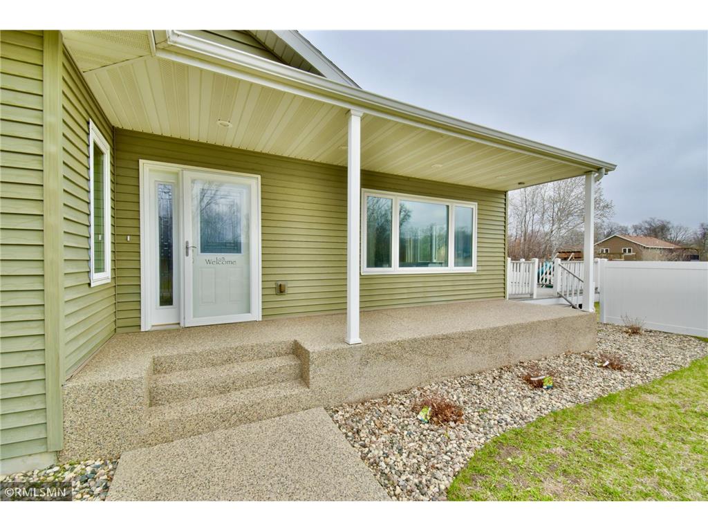 713 Thomas Drive NE Alexandria MN 56308 7057673 image2