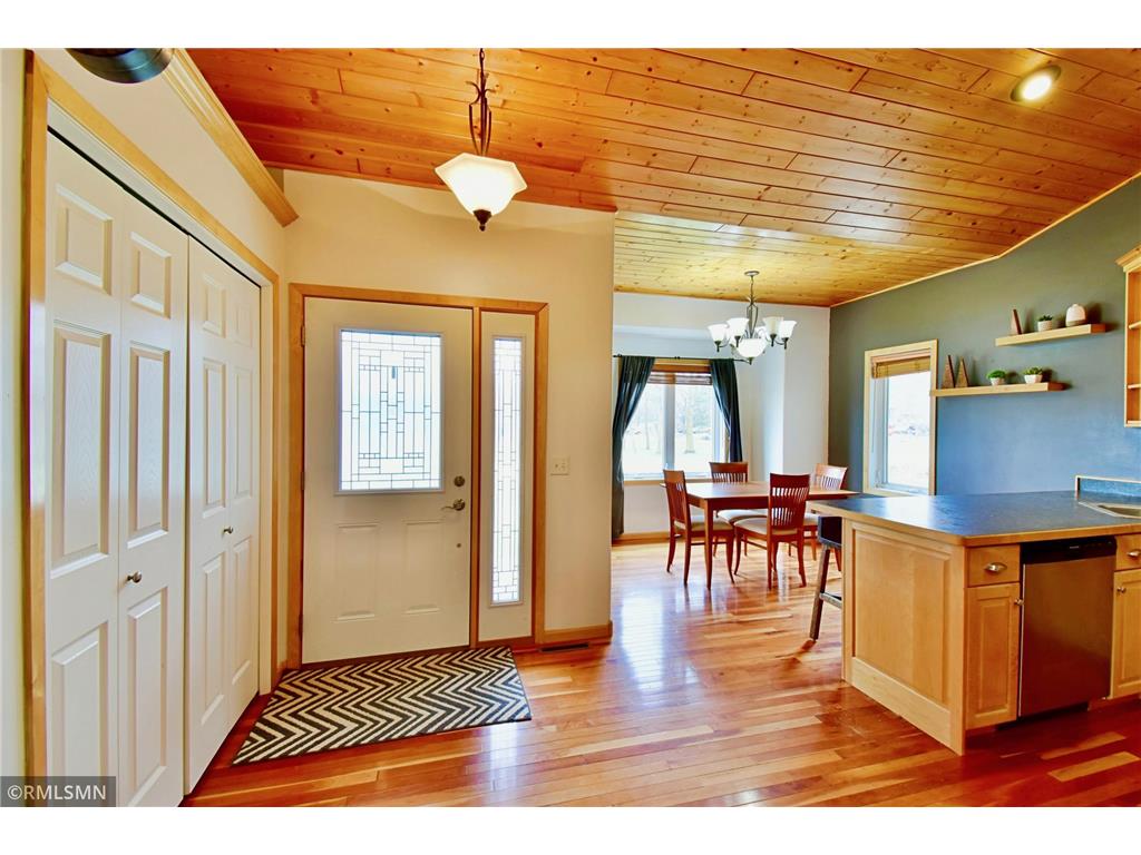 713 Thomas Drive NE Alexandria MN 56308 7057673 image3