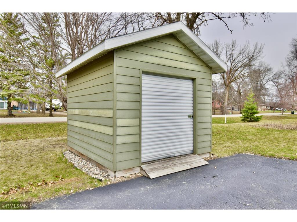 713 Thomas Drive NE Alexandria MN 56308 7057673 image33