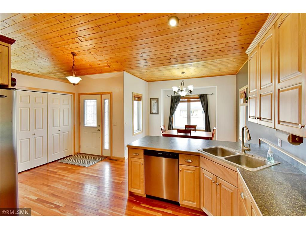 713 Thomas Drive NE Alexandria MN 56308 7057673 image4