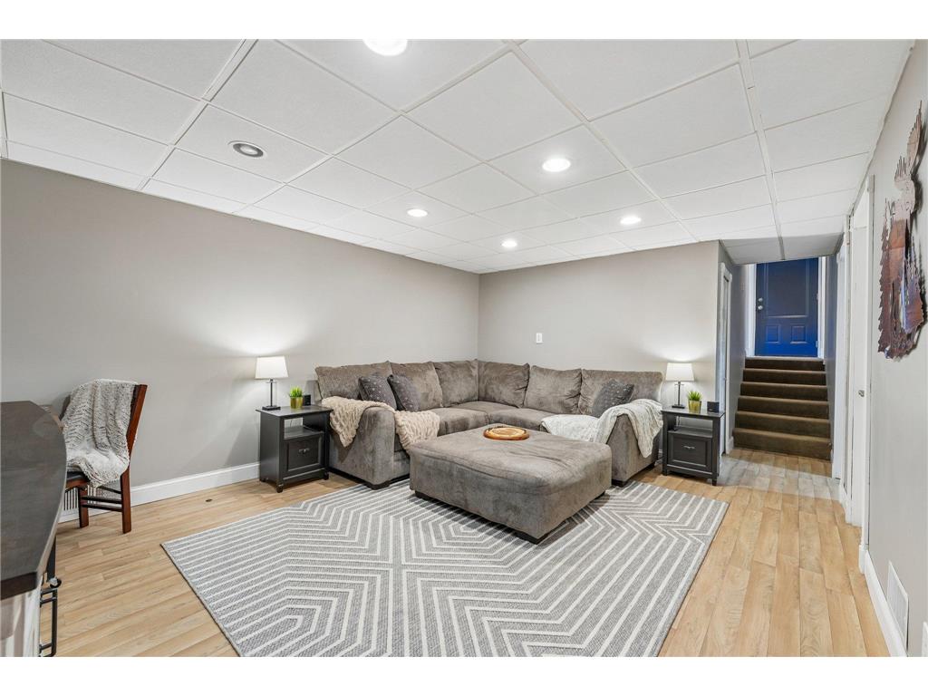 7132 Courtly Road Woodbury MN 55125 7101469 image34