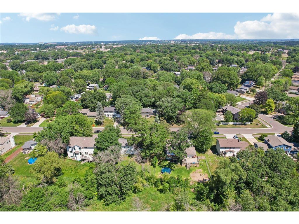 7132 Courtly Road Woodbury MN 55125 7101469 image47
