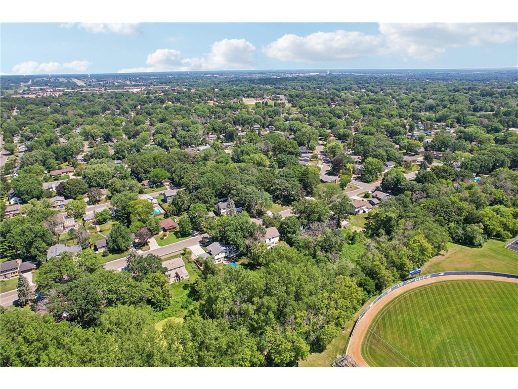 7132 Courtly Road Woodbury MN 55125 7101469 image49