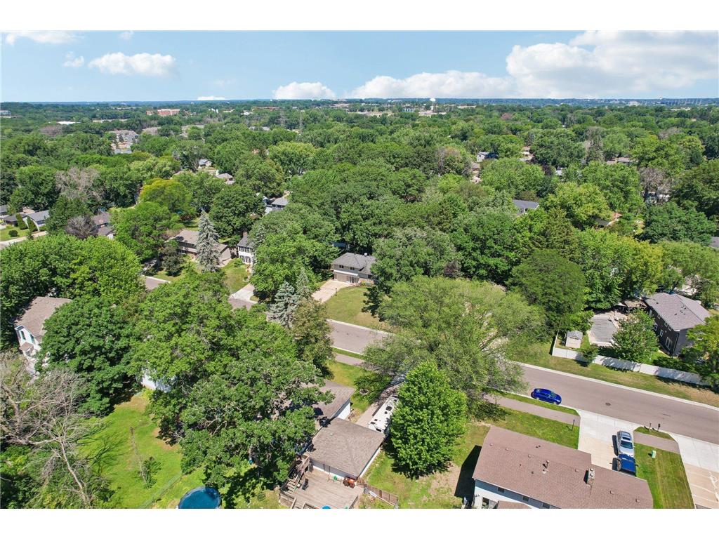 7132 Courtly Road Woodbury MN 55125 7101469 image51