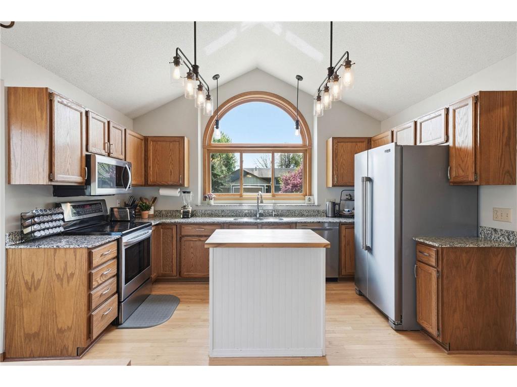 7135 Upper 157th Street W Apple Valley MN 55124 7069644 image3