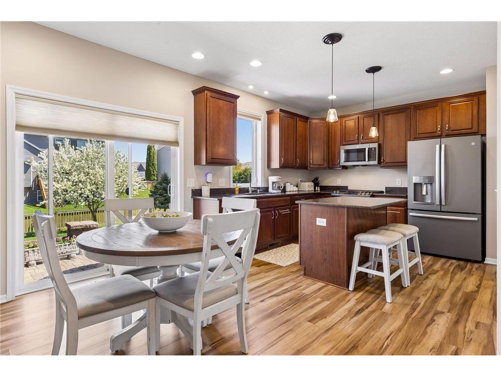 7136 Peony Lane N Maple Grove MN 55311 7070107 image2