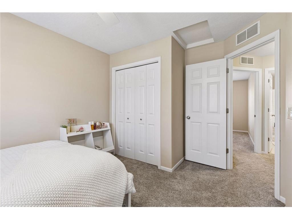 7136 Peony Lane N Maple Grove MN 55311 7070107 image32