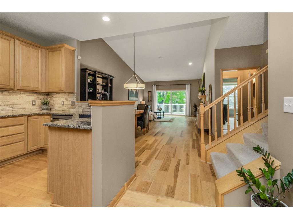 7137 Newbury Road Woodbury MN 55125 7087926 image18