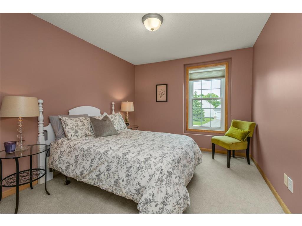 7137 Newbury Road Woodbury MN 55125 7087926 image46