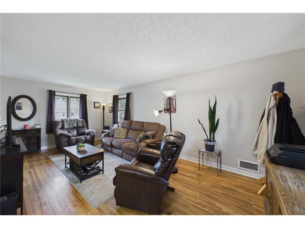 714 109th Avenue NW Coon Rapids MN 55448 7055148 image3