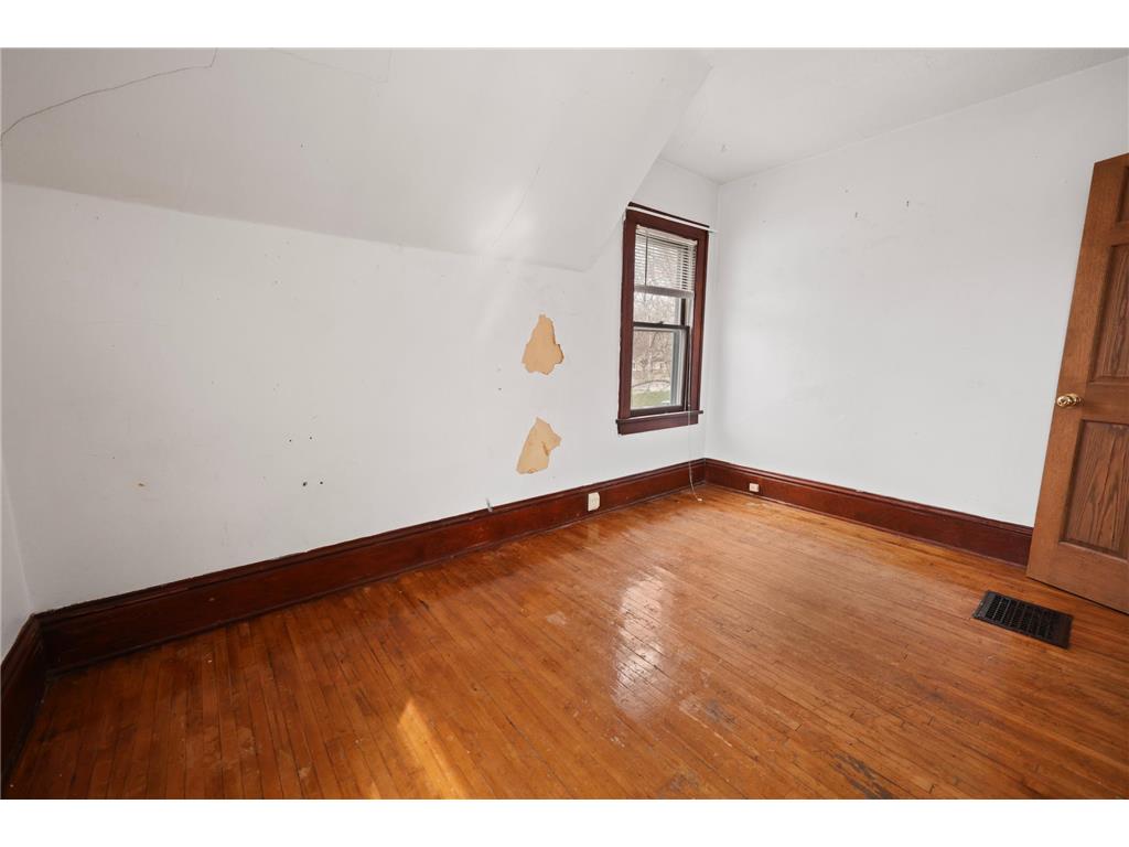 714 9th Street S Saint Cloud MN 56301 7056132 image32