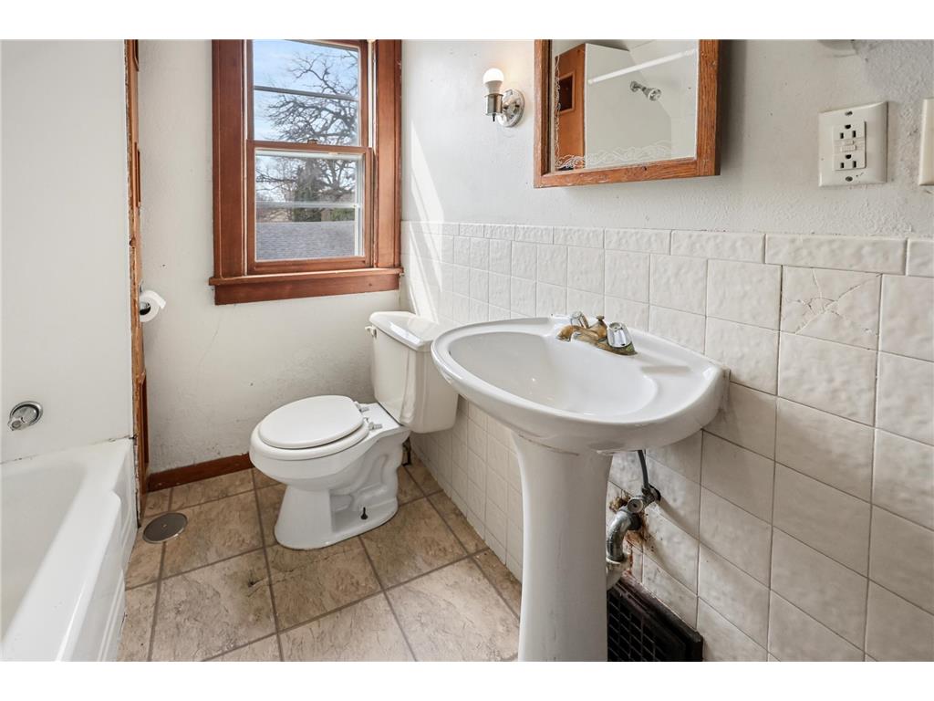 714 9th Street S Saint Cloud MN 56301 7056132 image35