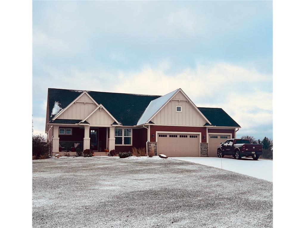 714 Crest Curve Hudson WI 54016 6636441 image1