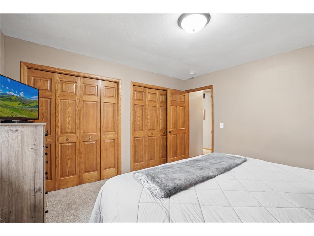 714 E Crescent Lane Litchfield MN 55355 7058192 image12