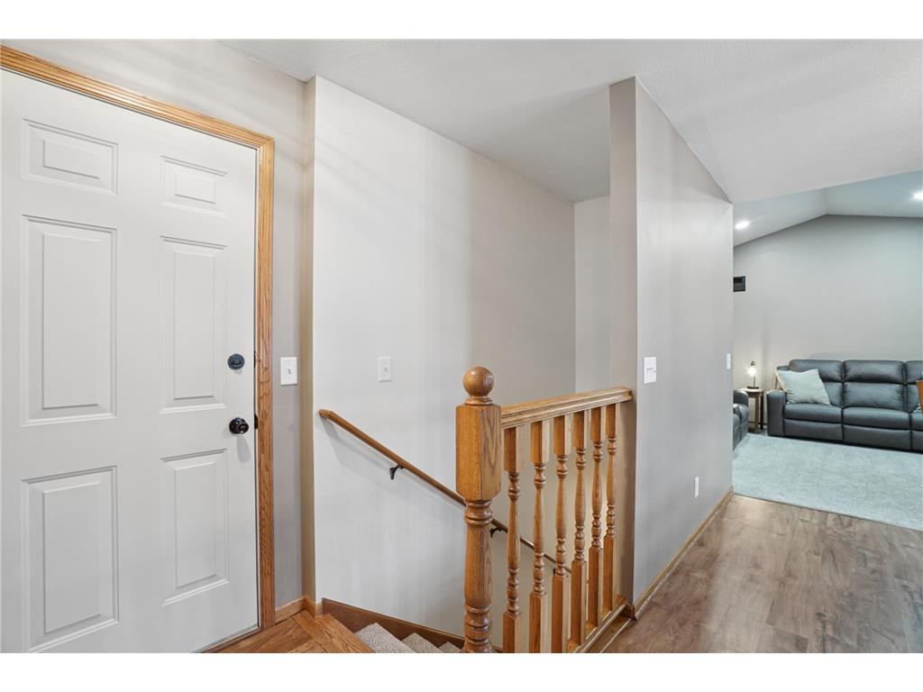 714 E Crescent Lane Litchfield MN 55355 7058192 image19