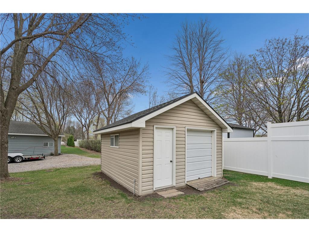 714 E Crescent Lane Litchfield MN 55355 7058192 image33