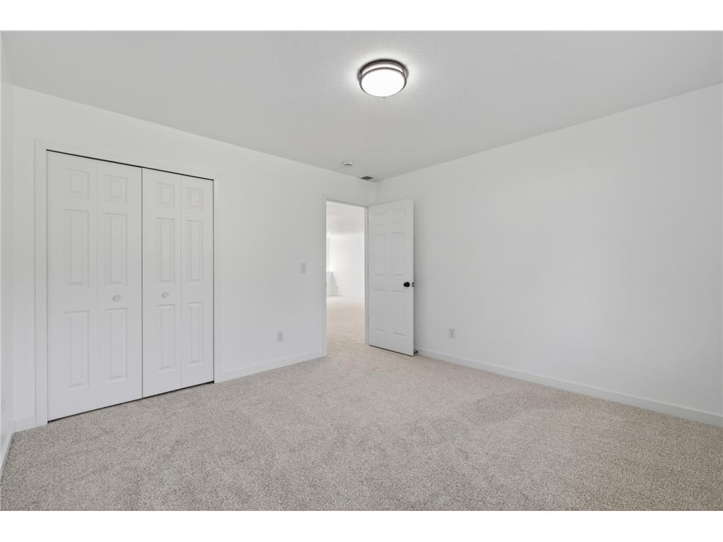 714 E Hawthorne Avenue E Saint Paul MN 55106 7082764 image23