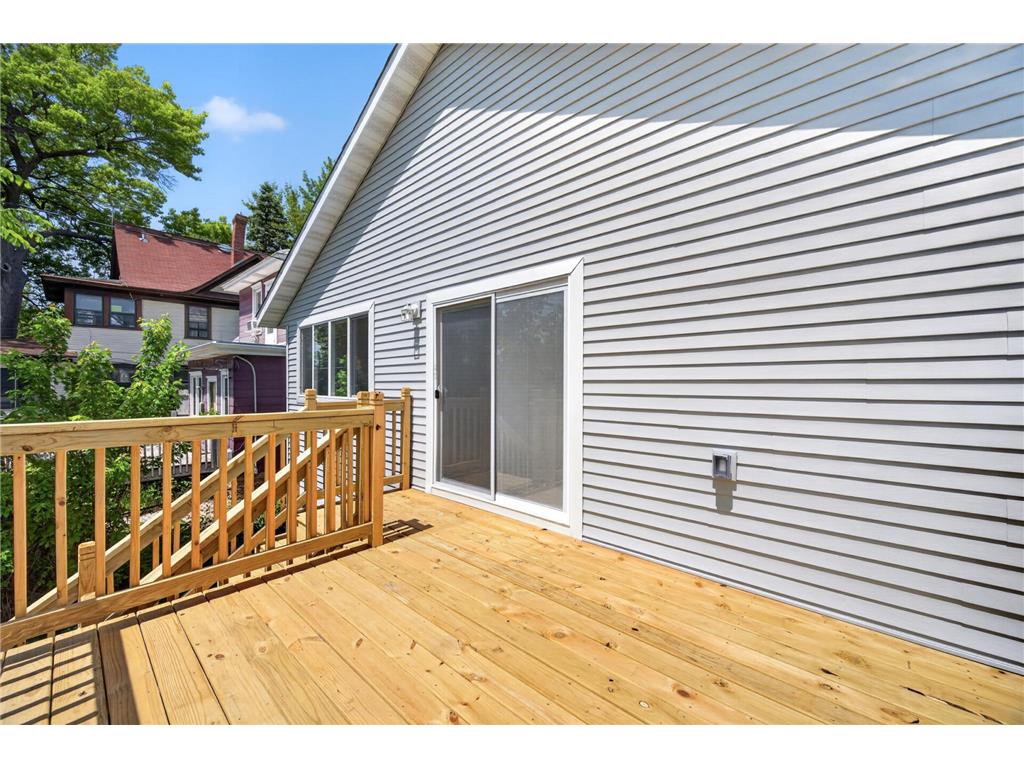 714 E Hawthorne Avenue E Saint Paul MN 55106 7082764 image28