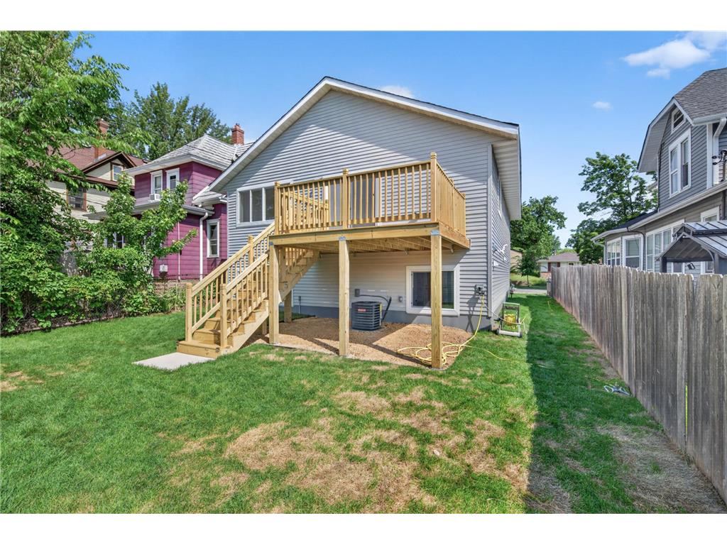 714 E Hawthorne Avenue E Saint Paul MN 55106 7082764 image33