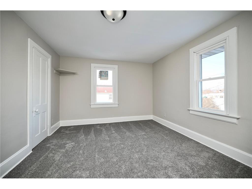 714 E Mark Street Winona MN 55987 7013085 image10