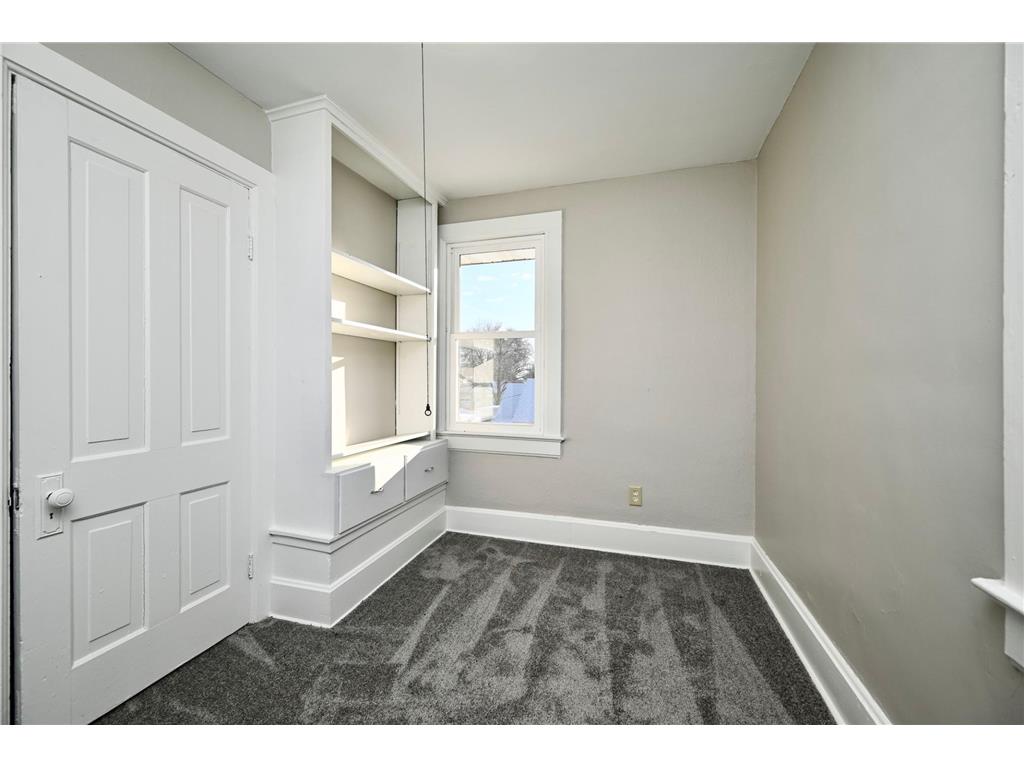 714 E Mark Street Winona MN 55987 7013085 image11